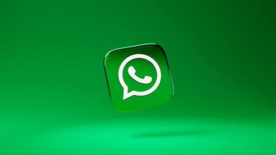 Por fin se podrá reaccionar a mensajes en WhatsApp