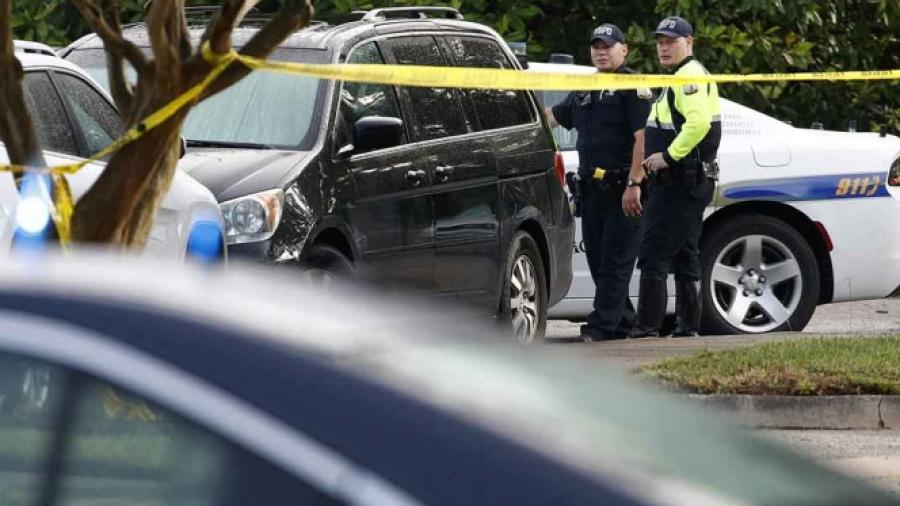 Asciende a 13 número de muertos en tiroteo en Virginia Beach