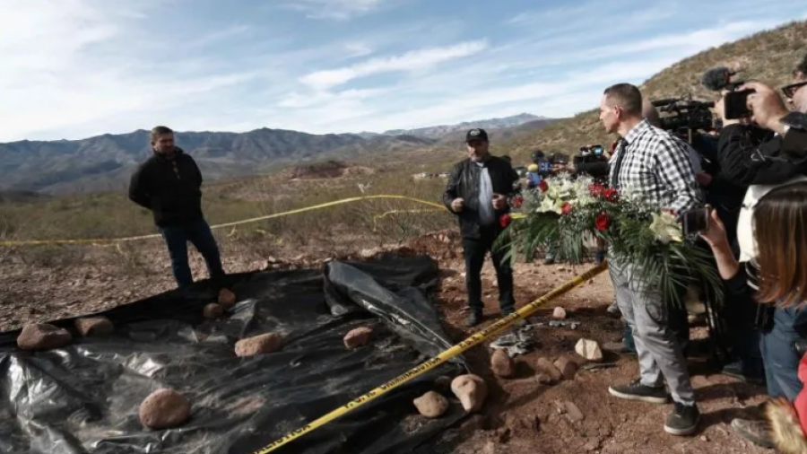 Promueve Adrián LeBarón amparo para tener acceso a la carpeta de investigación de la FGR sobre la masacre en Sonora 