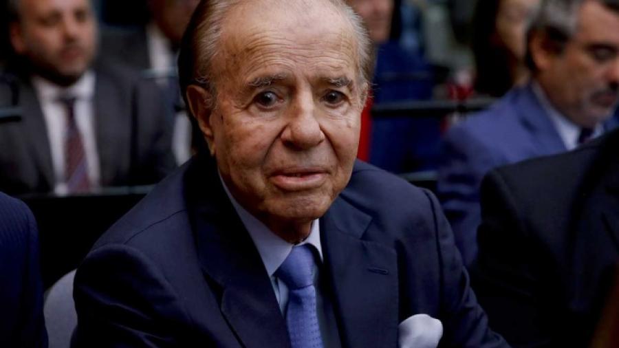 Expresidente argentino, Carlos Menem por cuadro de neumonía