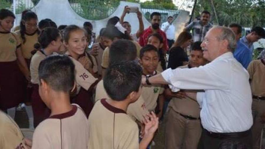 El 29 de enero inicia el pago de becas municipales