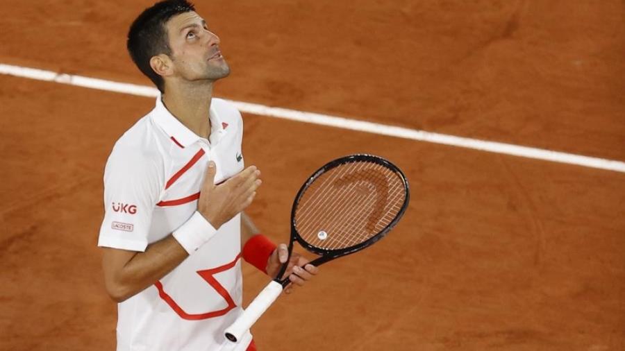 Djokovic ‘aplasta’ a Ymer en el Roland Garros