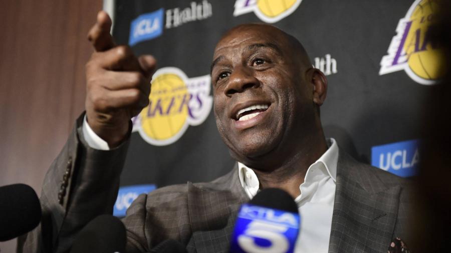 'Magic’ Johnson deja a los Lakers