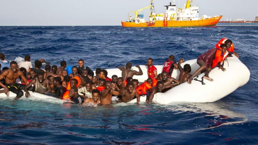 Al menos mil 500 los migrantes muertos en el Mediterráneo este año