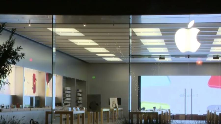 Abaten a presunto ladrón en una tienda Apple de Dallas