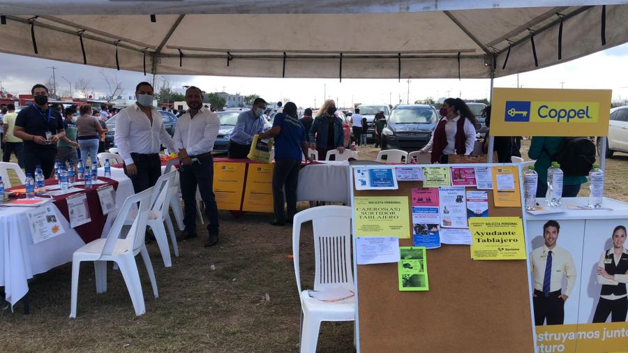 Ofrecen bolsa de trabajo en audiencias públicas