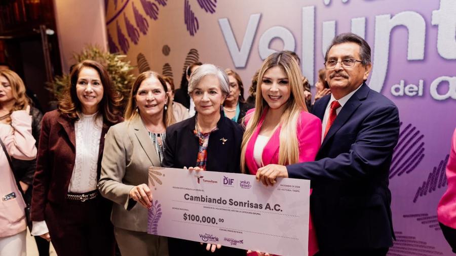 Asociación ‘Cambiando Sonrisas A.C.’ recibe Premio al Voluntariado del Año 2024