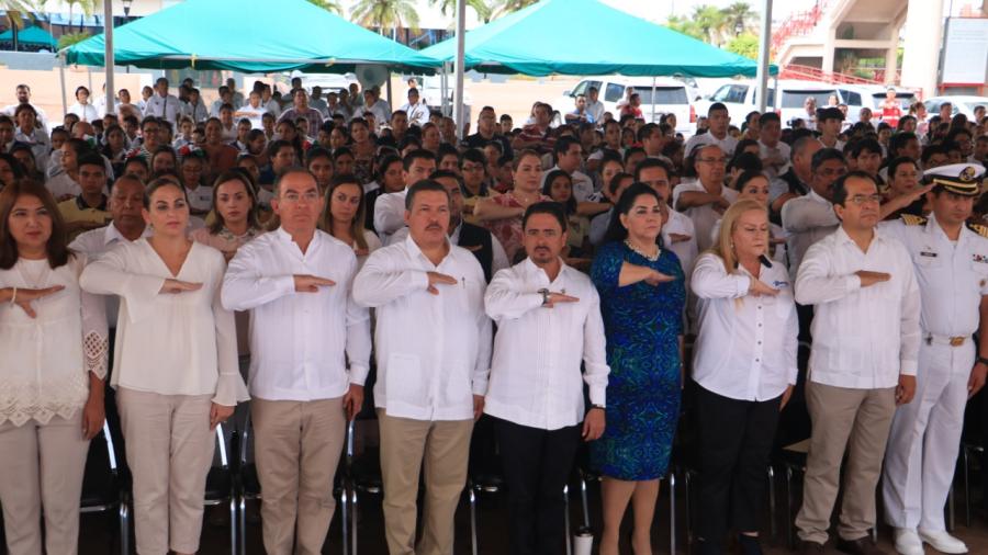 Andrés Zorrilla Moreno, asiste a la a ceremonia del 188 aniversario de la Victoria de Tampico