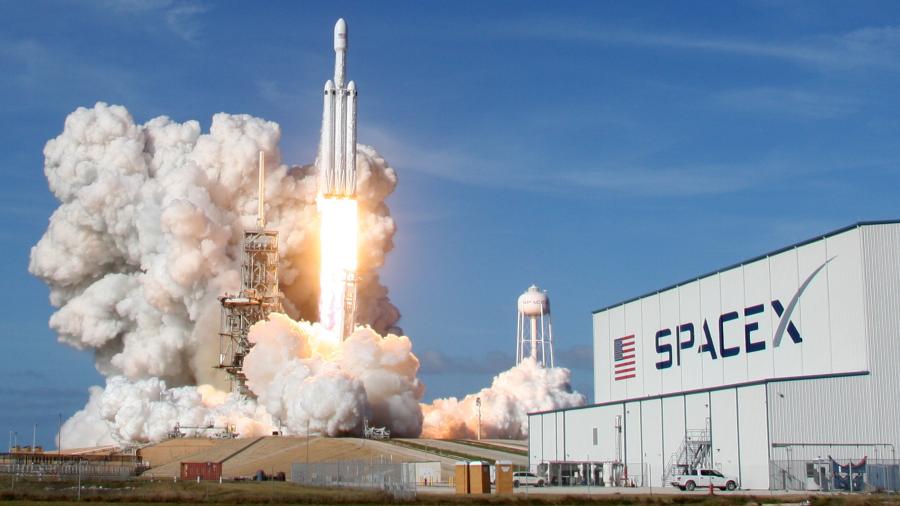 SpaceX lanzará su primer cohete con tripulación el 27 de mayo 