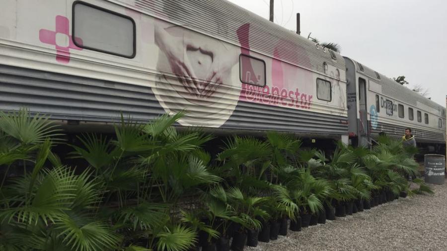 Llega el doctor vag&oacute;n al &aacute;rea de ferrocarriles