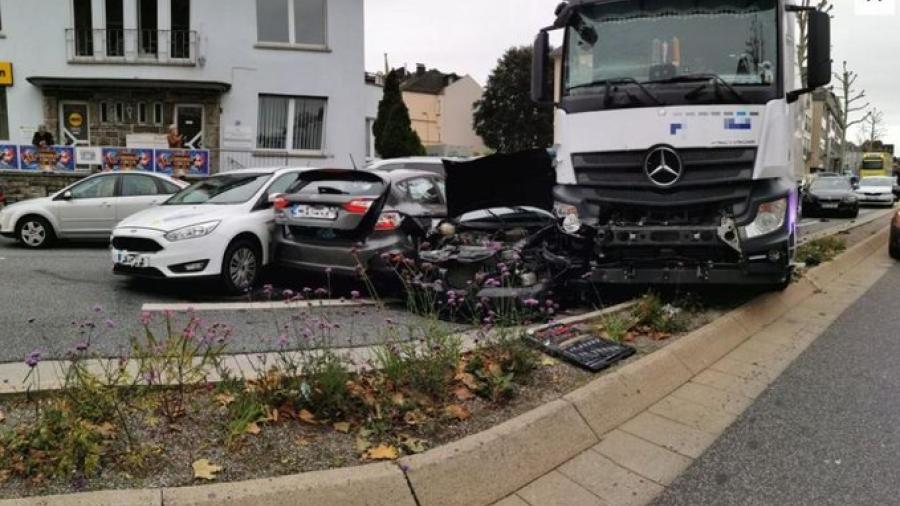 17 heridos tras accidente automovilístico en Alemania