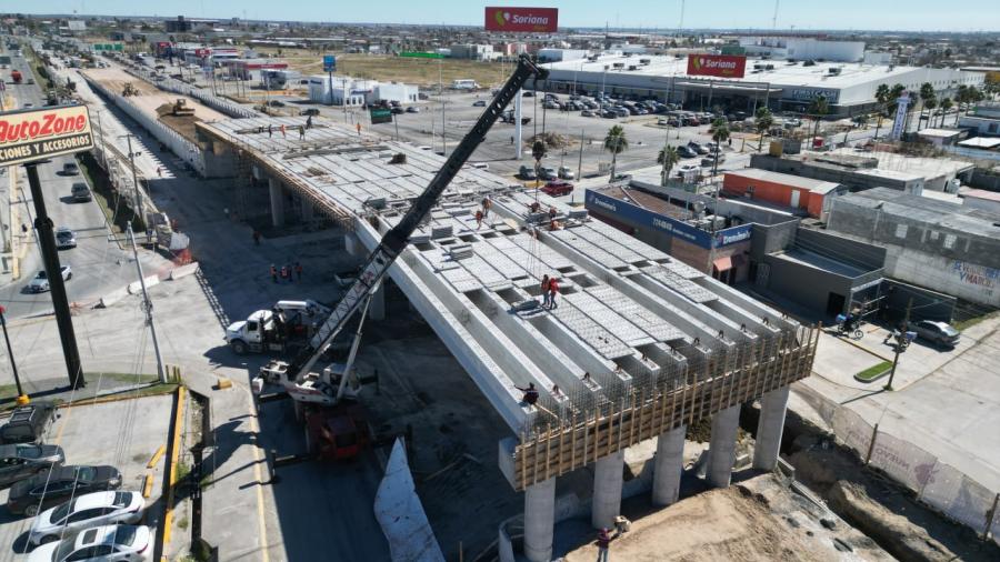 Avanza construcción del puente Calzada de los Héroes 