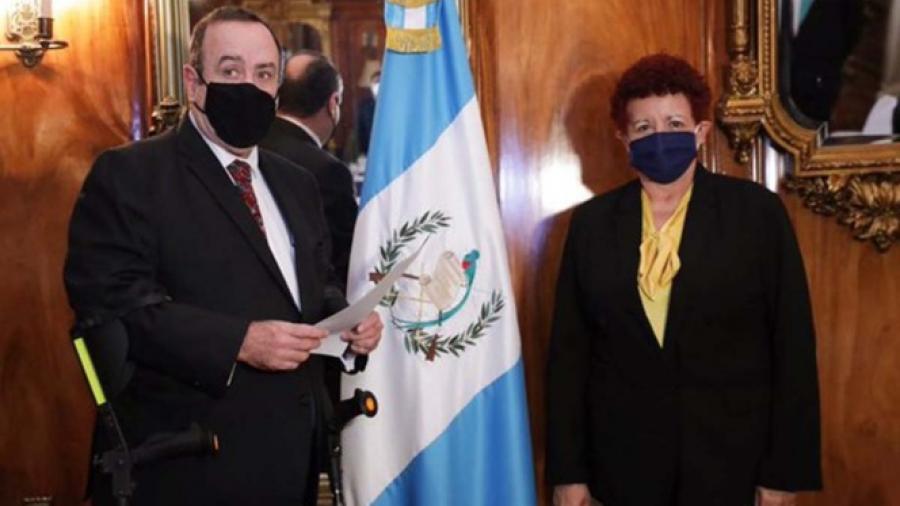 Ministro de Salud de Guatemala es destituido