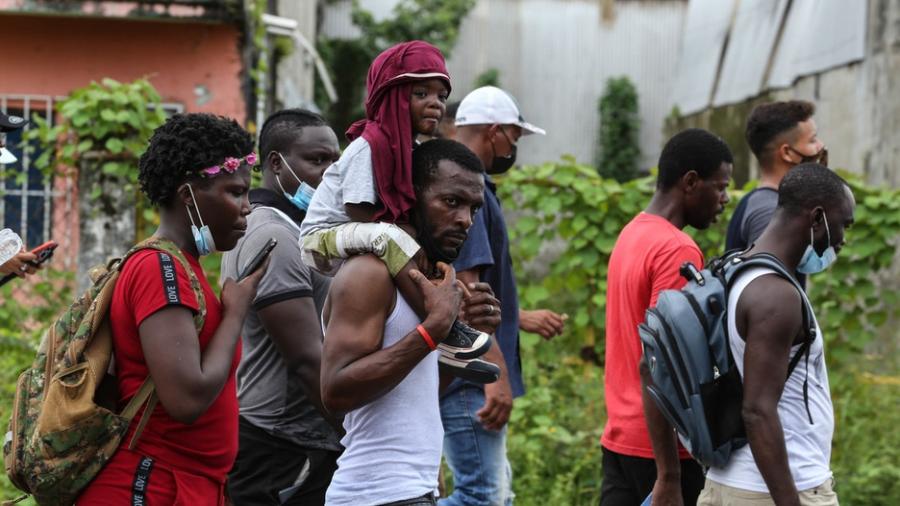 Migrantes haitianos piden trabajo en Tampico