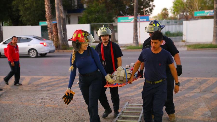 Capacitan elementos de Protección Civil con Técnicas de Rescate