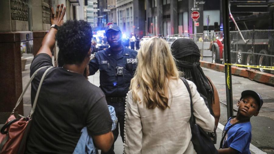 Evacuan Metro de Manhattan por presencia de paquetes sospechosos