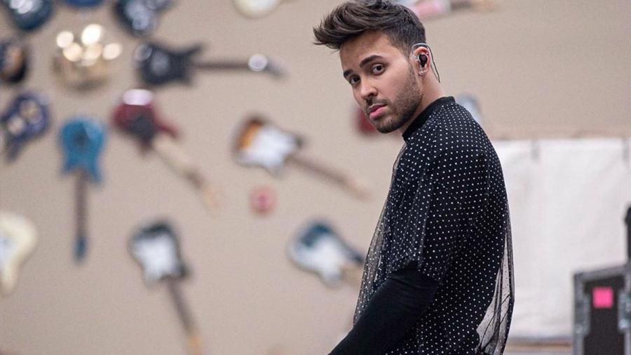 Prince Royce revela que padece COVID-19 