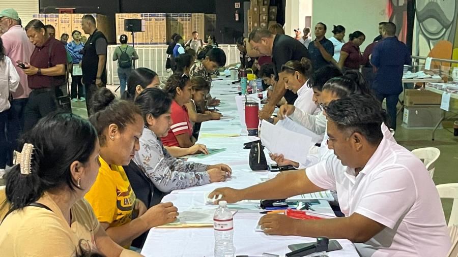 Últimos días para recoger beca municipal para beneficiarios rezagados