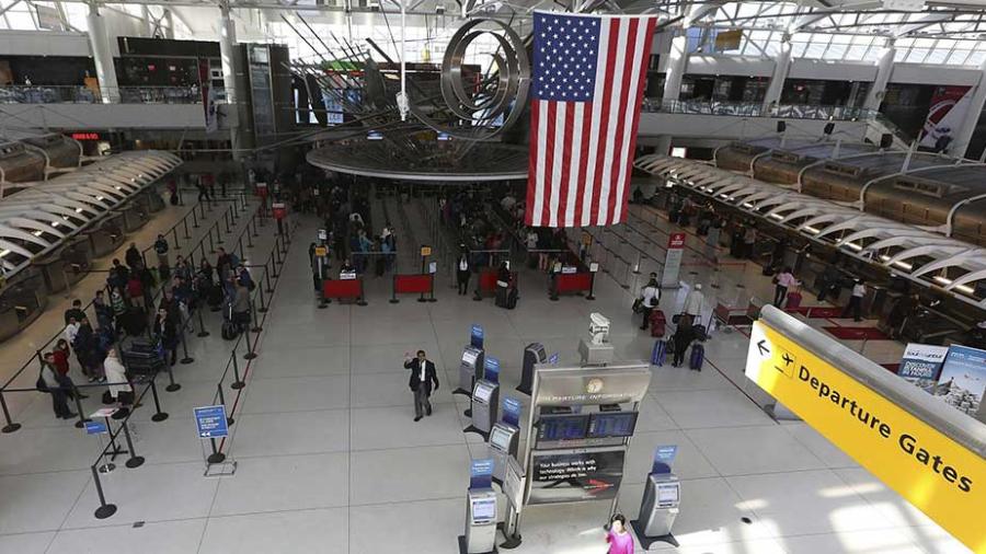 EU instala tecnología de reconocimiento facial en aeropuertos 