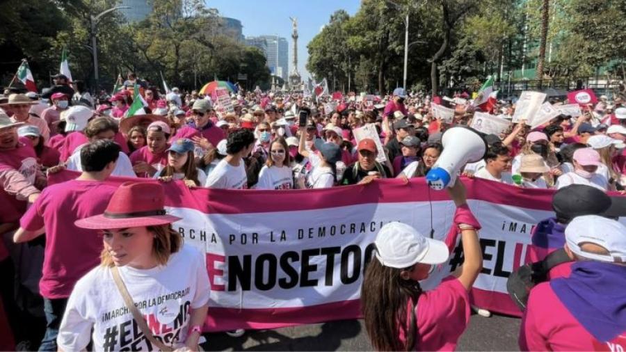 “No tienen vocación democrática”: AMLO sobre participantes en la marcha a favor del INE 