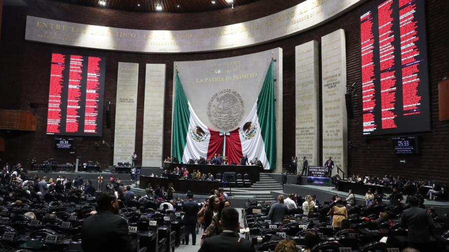 Pleno de la Cámara de Diputados inicia discusión sobre Ley de Amparo