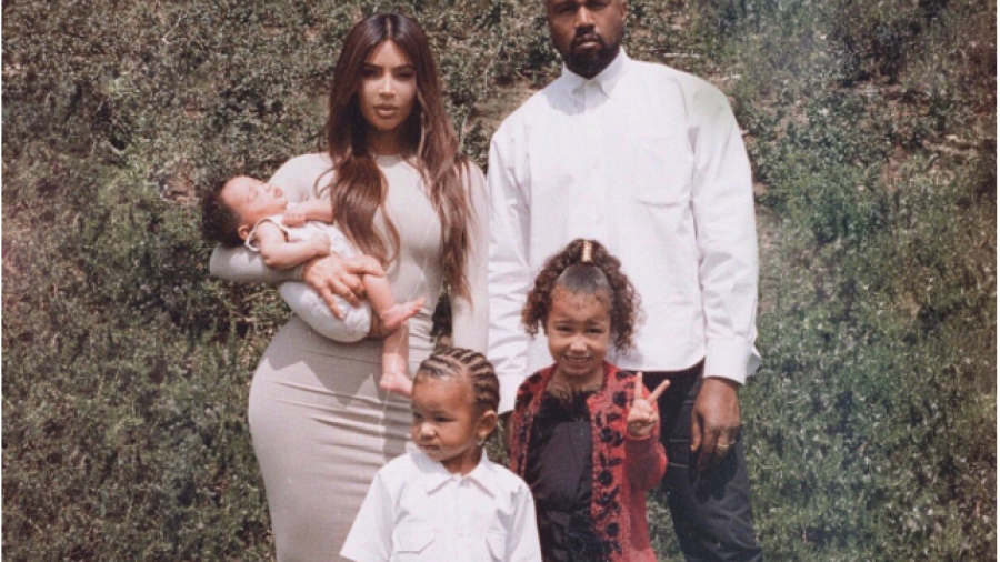 La familia completa de “Kimye” en una fotografía