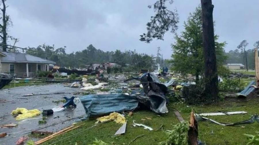 Incrementa Gobierno de Reynosa alumbrado en plazas y colonias 
