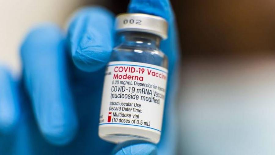 Inicia Moderna ensayos en humanos de su vacuna contra la influenza, COVID-19 y la gripe común 