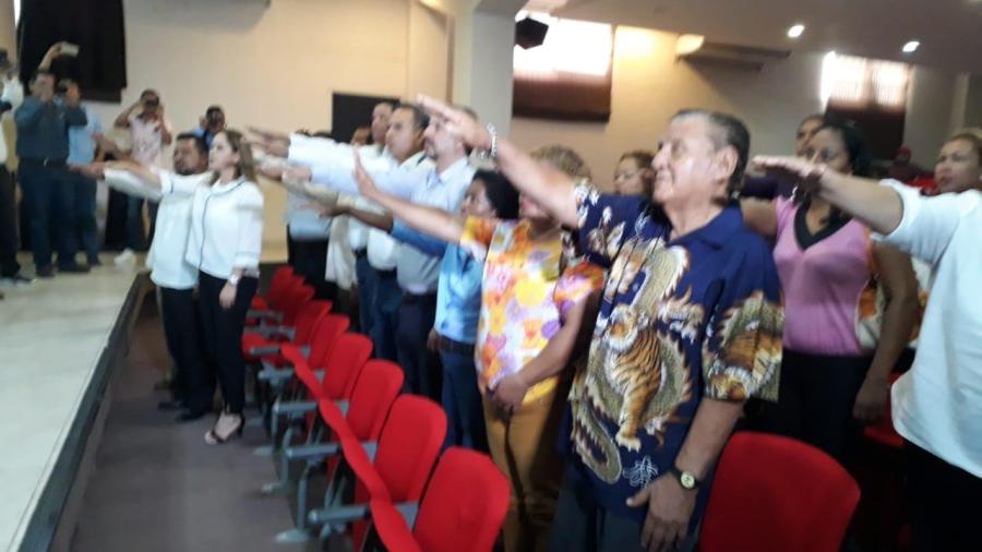 Toma protesta el consejo municipal de participación social en la educación