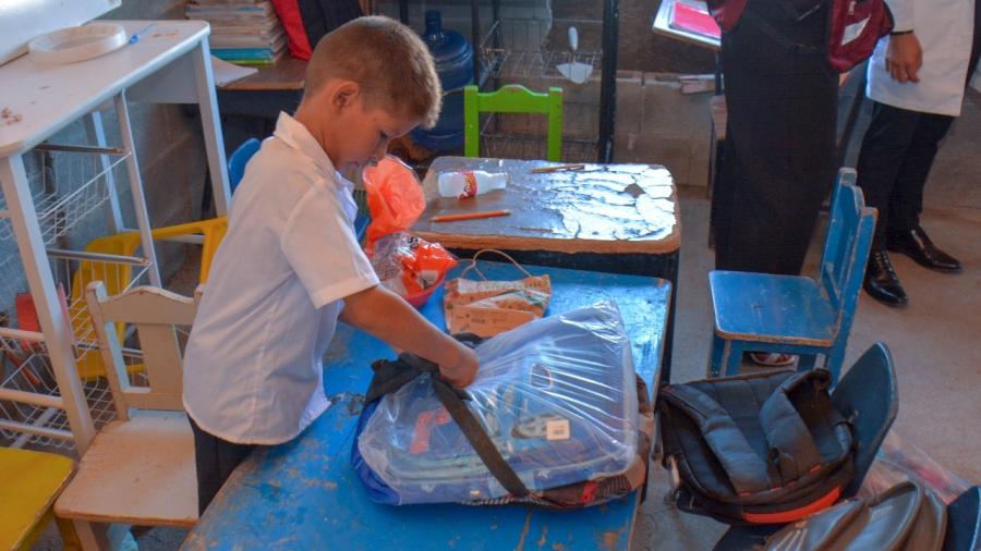Beneficia DIF Nuevo Laredo a m&aacute;s de 2 mil alumnos de primaria con mochila y &uacute;tiles escolares 