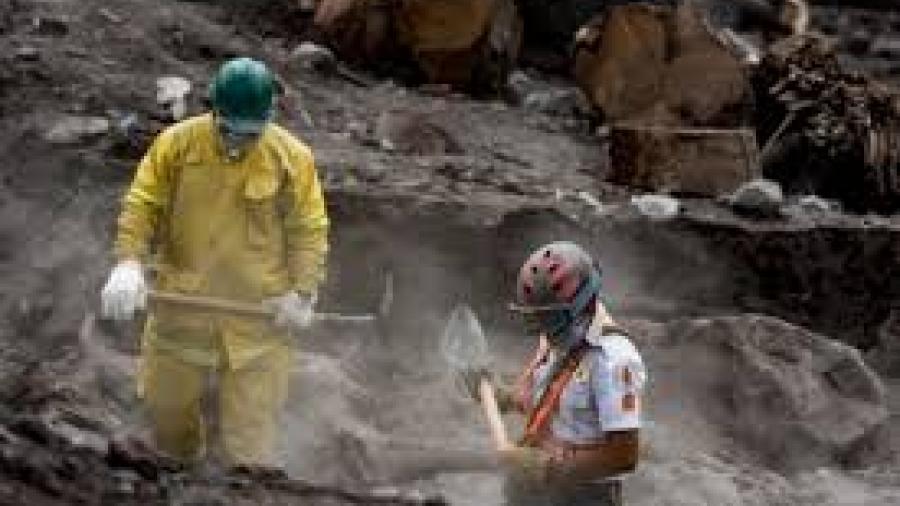 Guatemala eleva a 147 el número de fallecidos por erupción de volcán
