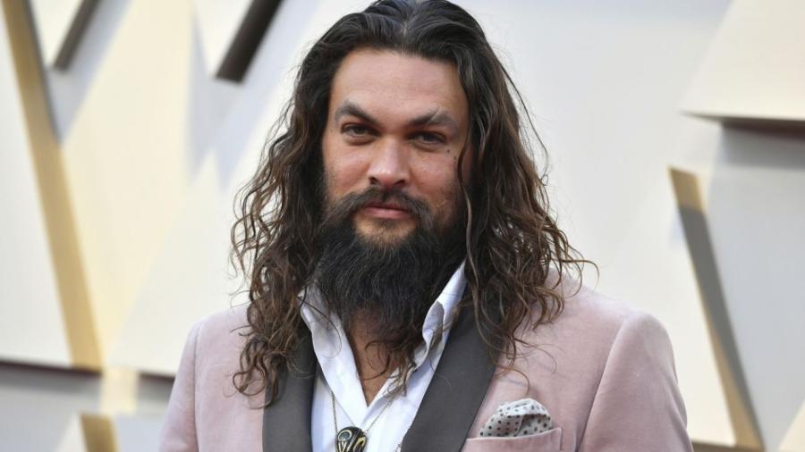 Jason Momoa sufre aparatoso accidente automovilístico