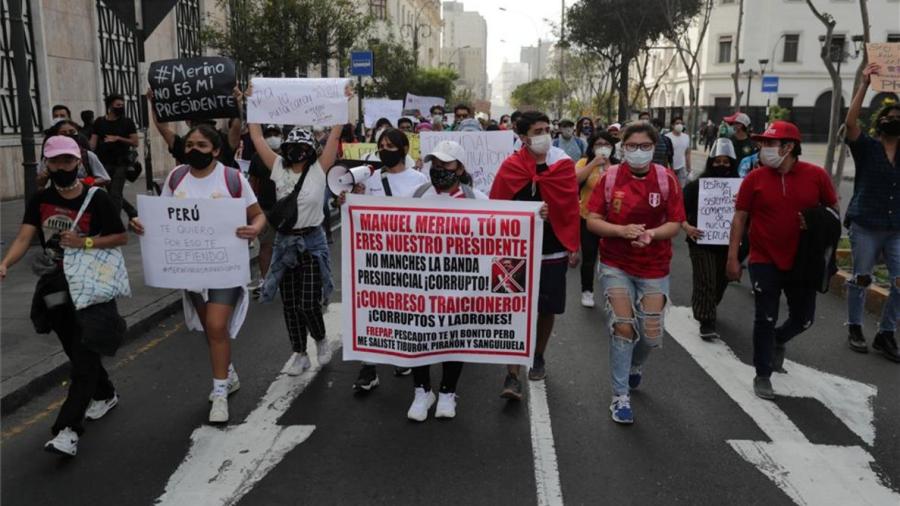 Protestas en Lima en contra del nuevo presidente de Perú