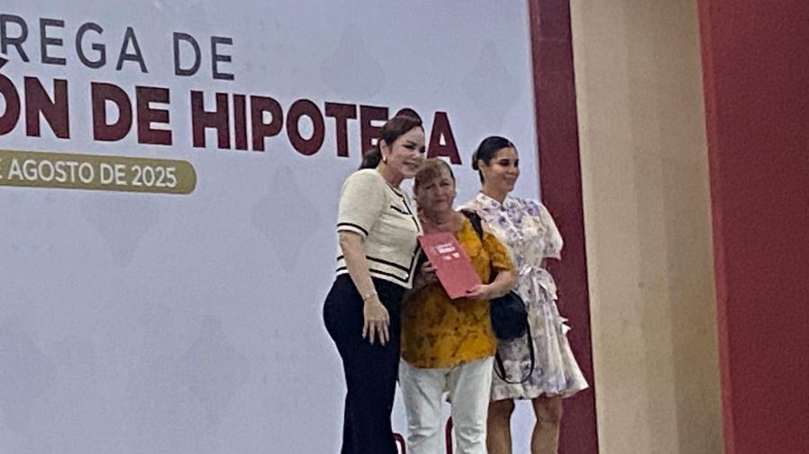 Liberan su hipoteca INFONAVIT decenas de ciudadanos