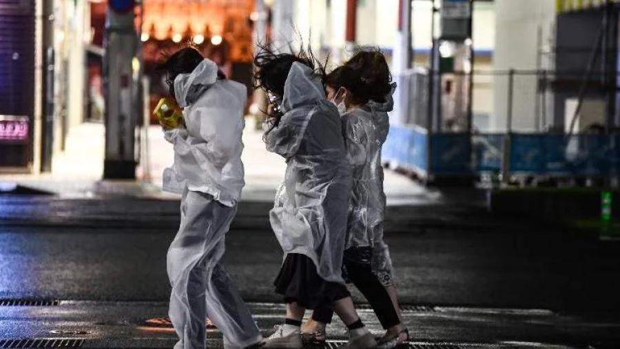 El tifón "Haishen" golpea Japón con fuertes lluvias