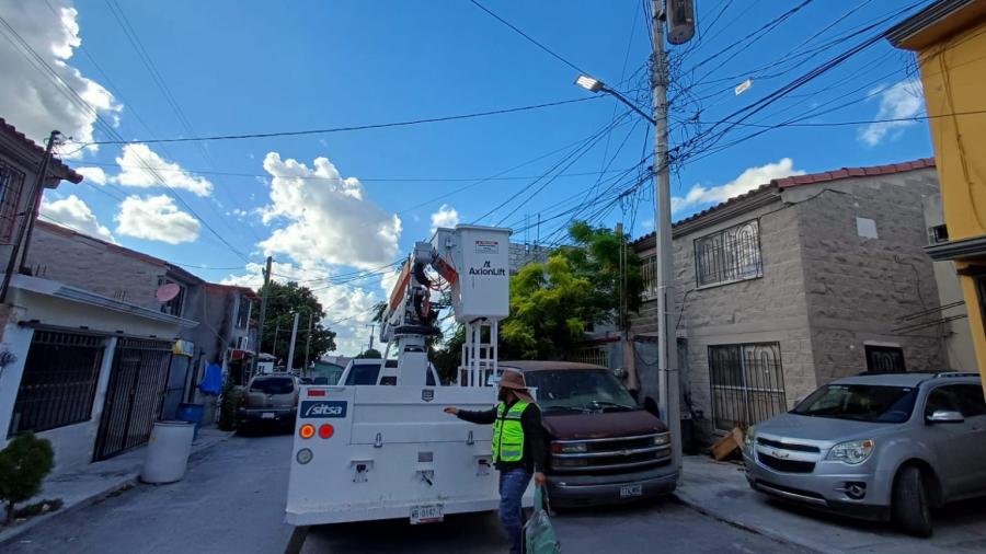 Mejora Gobierno de Reynosa alumbrado público en la colonia La Cima