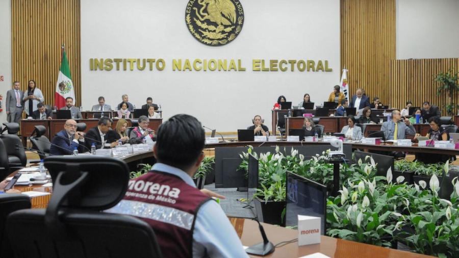 INE aprueba solicitar mil 511 mdp para elección judicial
