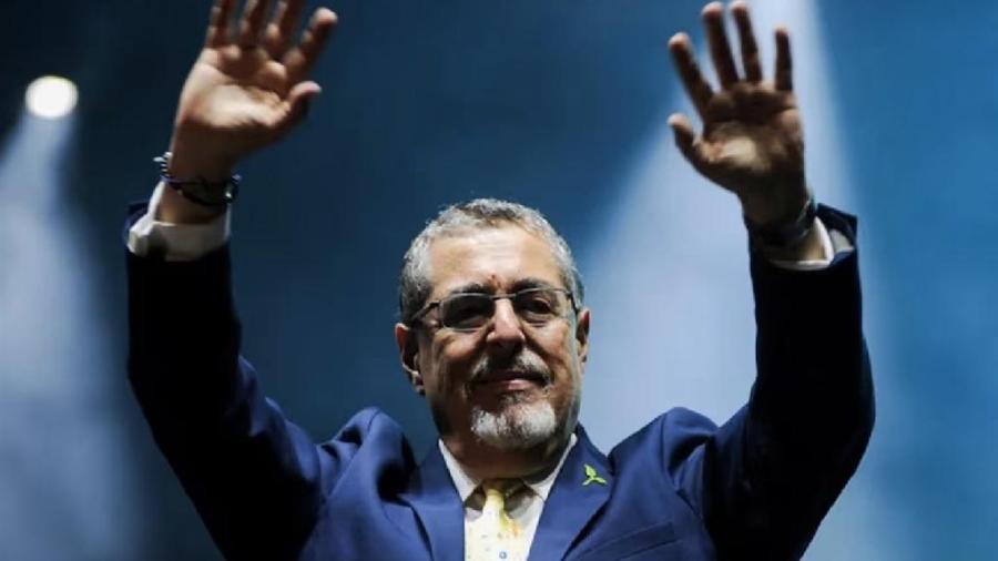 México felicita y respalda a Bernardo Arévalo De León, presidente electo de Guatemala