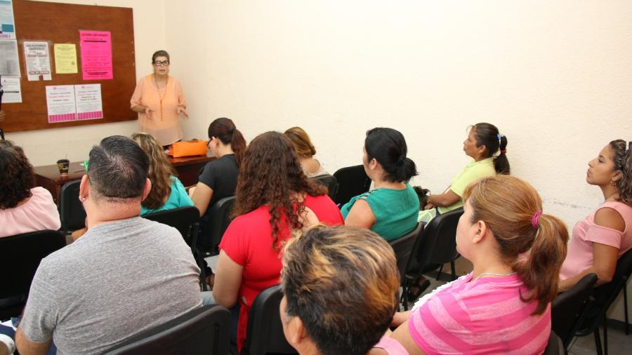 Ofrece Gobierno del Estado, becas de capacitaci&oacute;n 