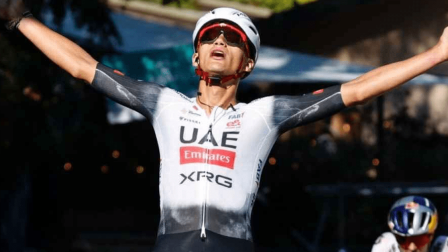 Isaac del Toro conquista el Giro dell’Emilia y hace historia para México