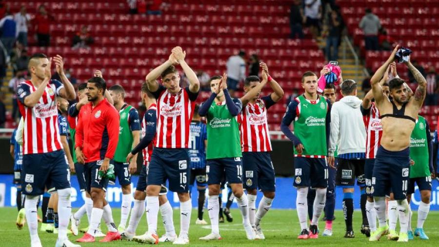 Chivas presenta dos nuevos casos positivos de Covid-19