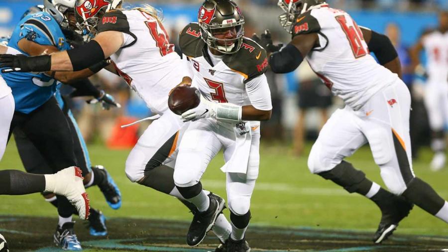 Victoria de Bucaneros sobre Panteras con marcador de 20-14