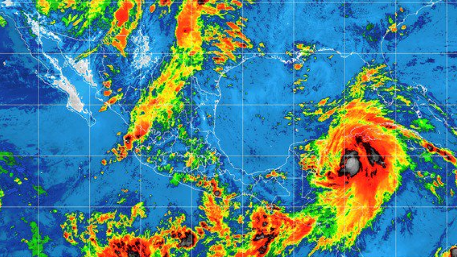 Activan Plan Marina en Yucat&aacute;n y QRoo por "Michael"