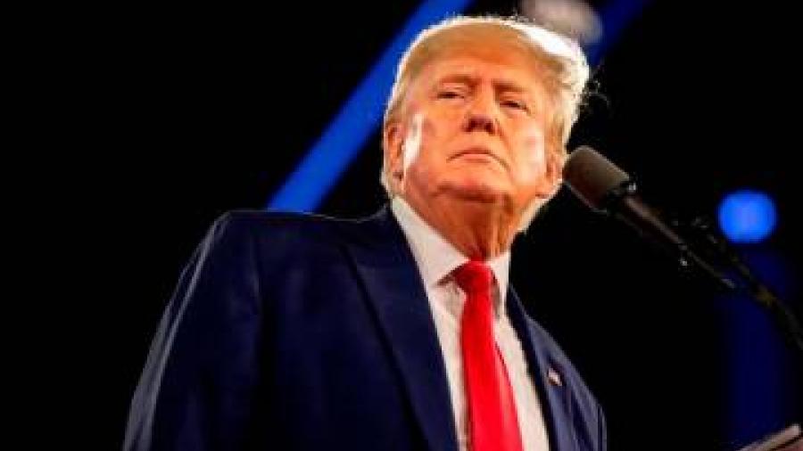 Donald Trump le muestra su respaldo al "Trump tropical"