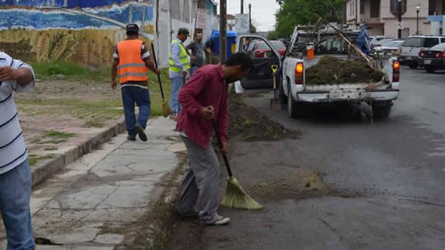 Sigue el mantenimiento de calles y avenidas avenidas en M. Alemán