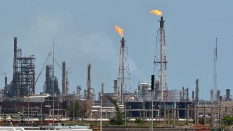 Sanciona la Secretaria del Trabajo a refinería de Madero 