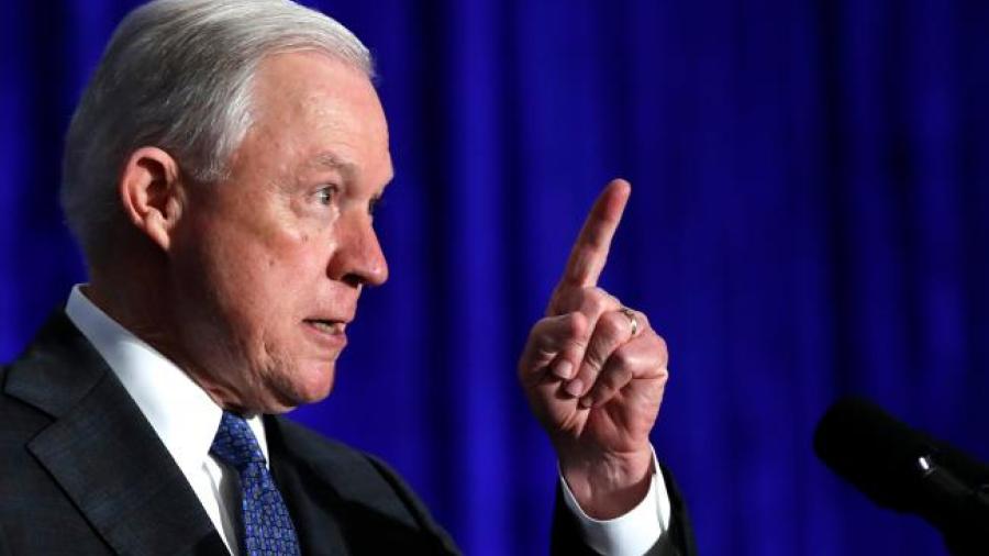 EU pide enjuiciar a quienes crucen ilegalmente