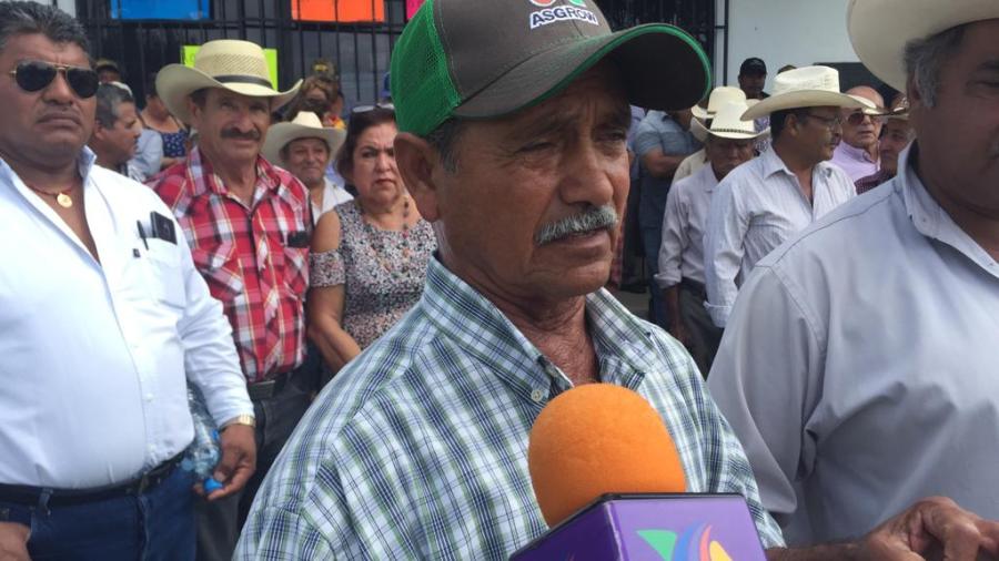 Agricultores exigen el pago del programa “preparado no sembrado”