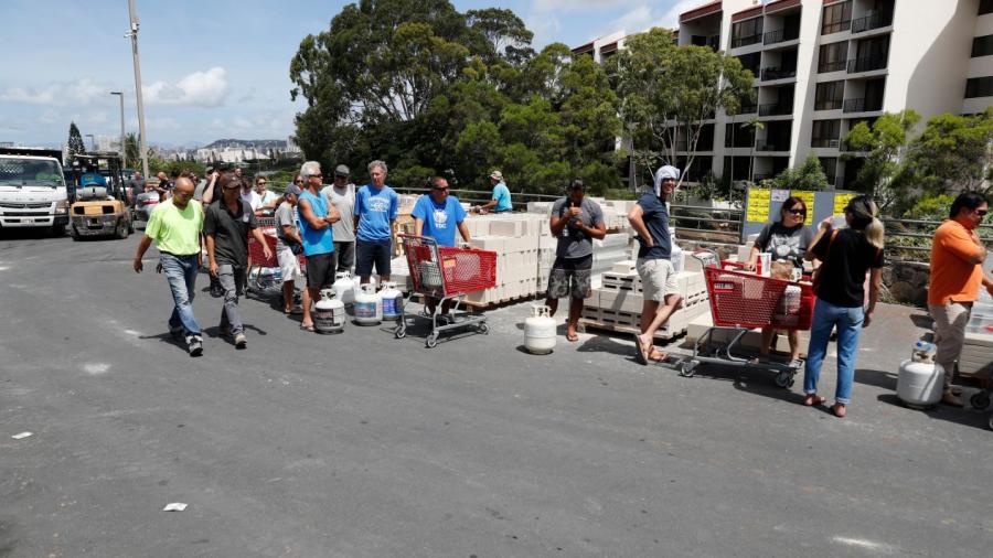 “Lane” comienza a dejar sus primeros efectos en Hawái