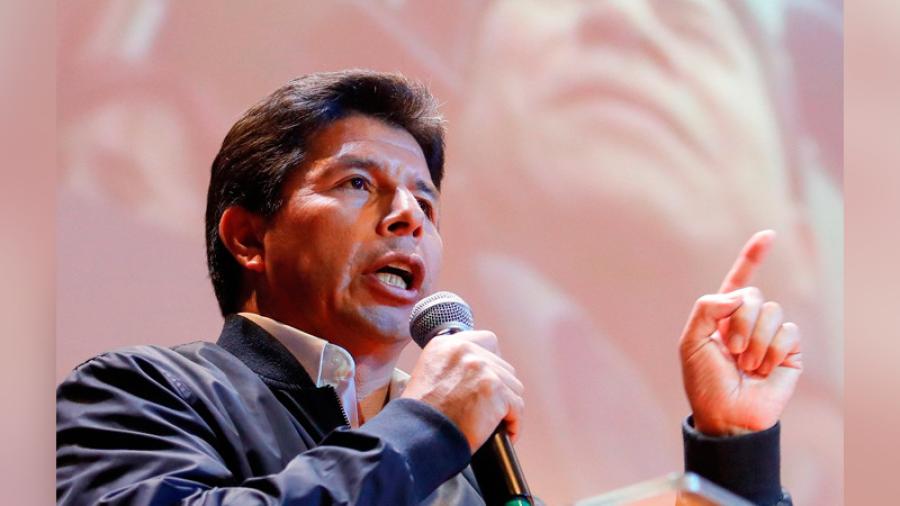 Fiscalía de Perú pide 34 años de prisión para el expresidente Castillo